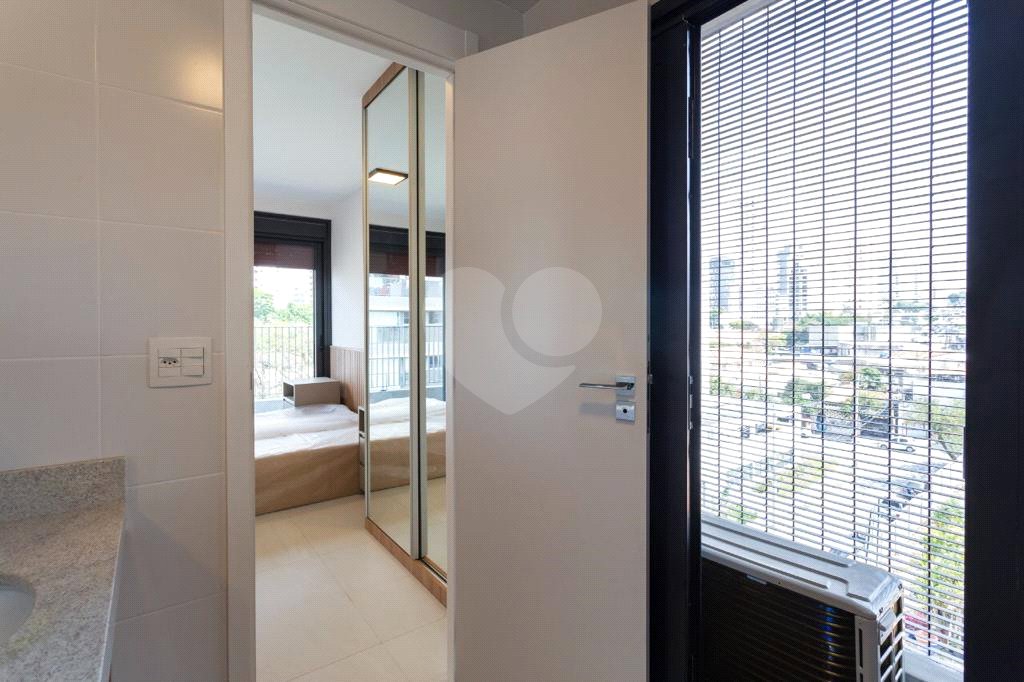 Apartamento à venda com 1 suíte em Jardim das Bandeiras, São Paulo, SP