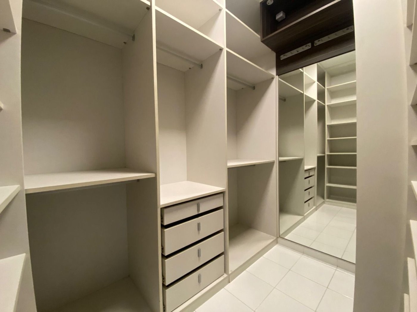 Apartamento com 3 dormitórios para alugar, 198 m² por R$ 16.000,02/mês - Gonzaga - Santos/SP
