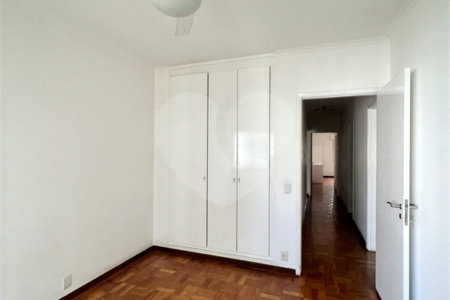 Apartamento à venda com 3 quartos, sendo 1 suíte, em Perdizes, São Paulo, SP