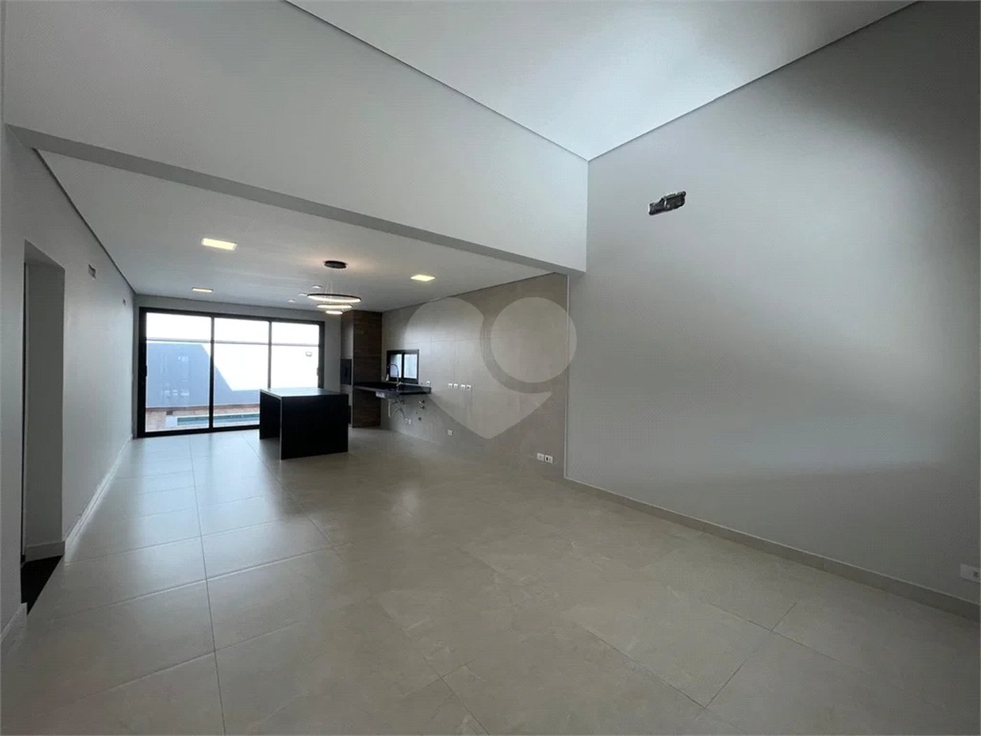 Excelente Casa Plana no Condomínio Bela Vista