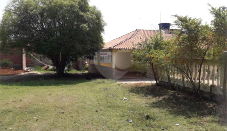 Chácara à venda com 3 quartos em Loteamento Aracê de Santo Antonio II, São Carlos, SP