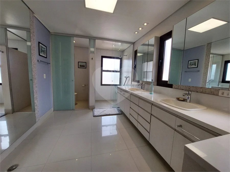 Elegância e conforto na melhor localização da City América!