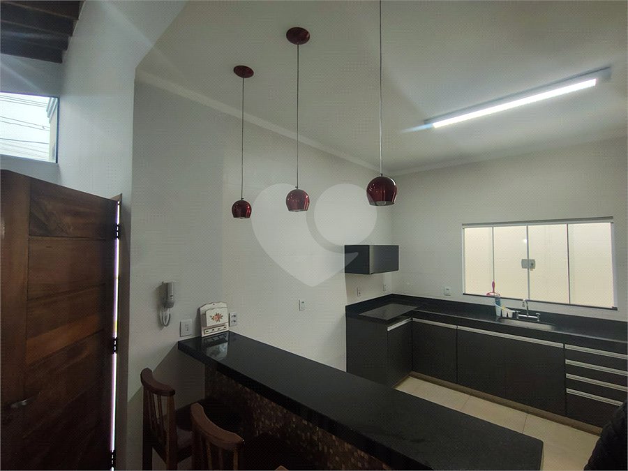 Casa à venda com 3 quartos, sendo 1 suíte,  no condomínio Bosque São Carlos, São Carlos - SP
