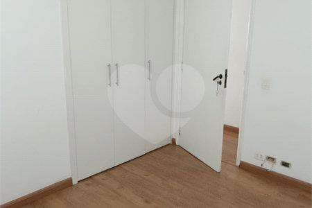 Apartamento à venda com 4 quartos, sendo 2 suítes, em Itaim Bibi, São Paulo, SP