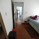 Casa à venda com 2 quartos, sendo 1 suíte,  em Jardim Layr, Mogi das Cruzes, SP