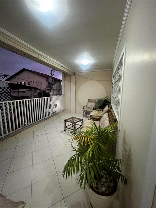 Sobrado à venda com 5 quartos, sendo 3 suítes, em Jardim Jaraguá (são Domingos), São Paulo, SP