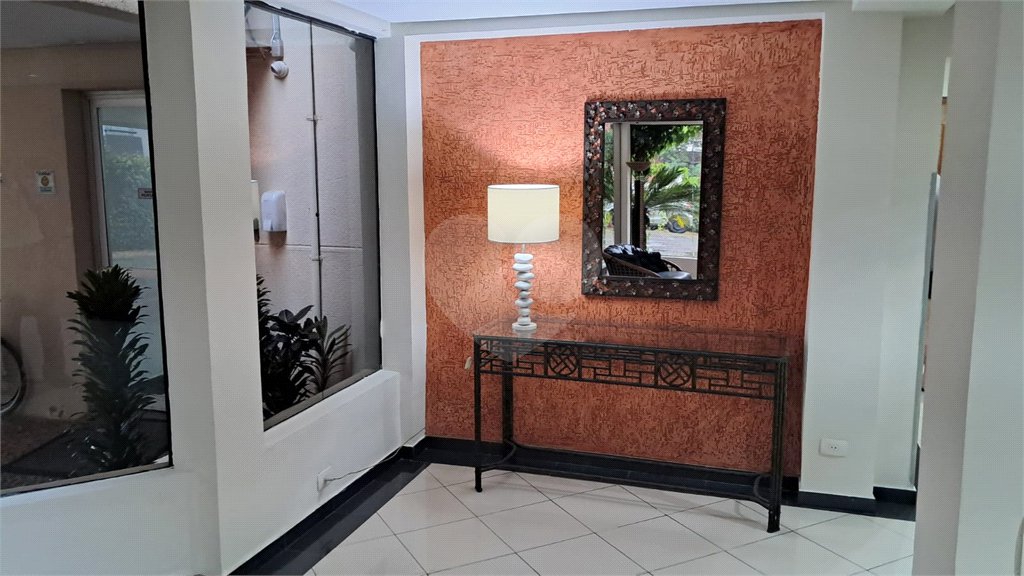 Apartamento à venda com 3 quartos, sendo 1 suíte, em Campo Grande, São Paulo, SP