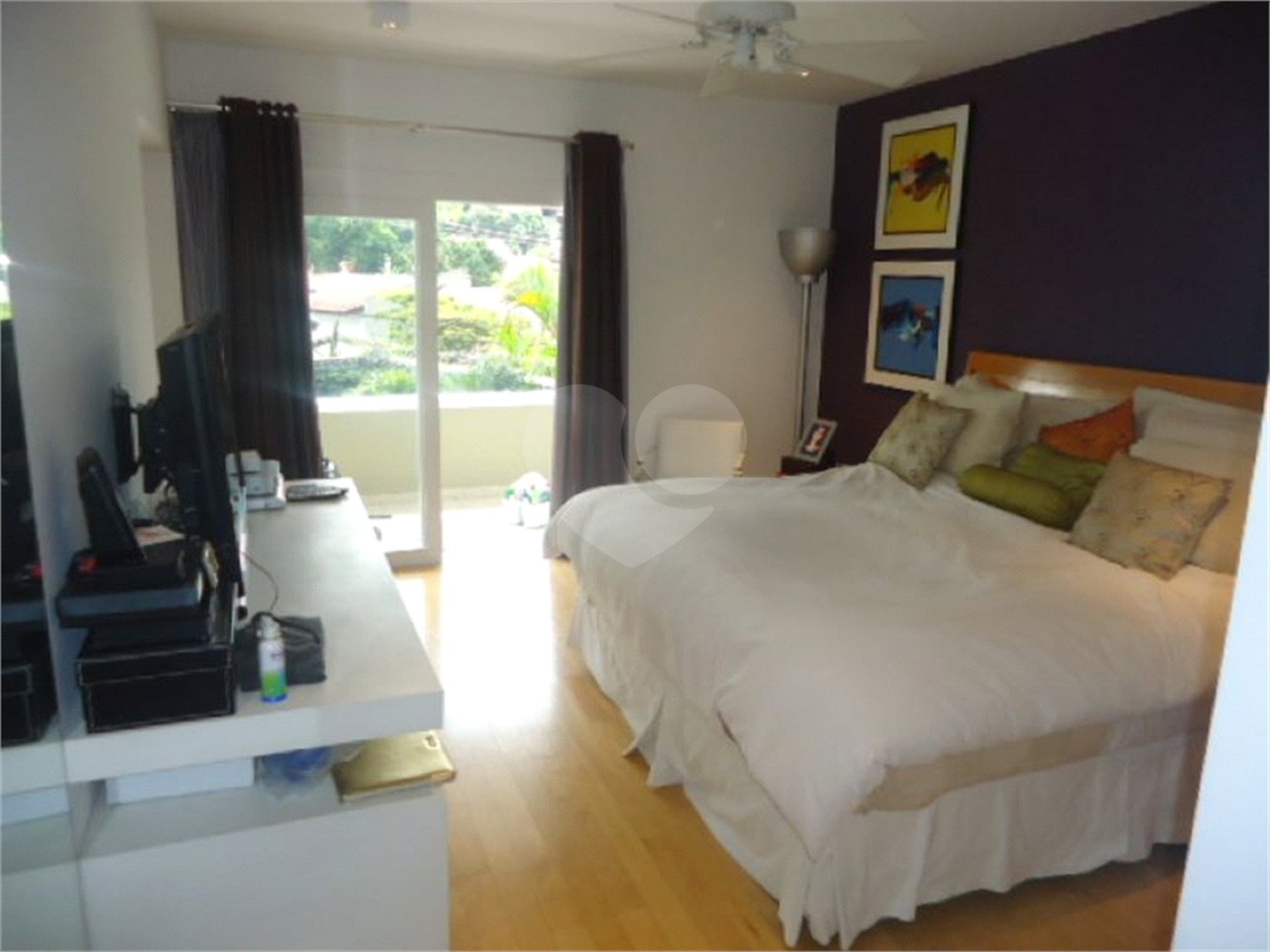 Casa à venda com 3 quartos, sendo 2 suítes,  em Vila Tramontano, São Paulo, SP