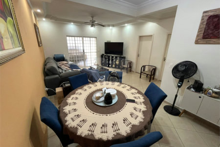 Casa Térrea à venda com 5 quartos, sendo 2 suítes, em Tucuruvi, São Paulo, SP
