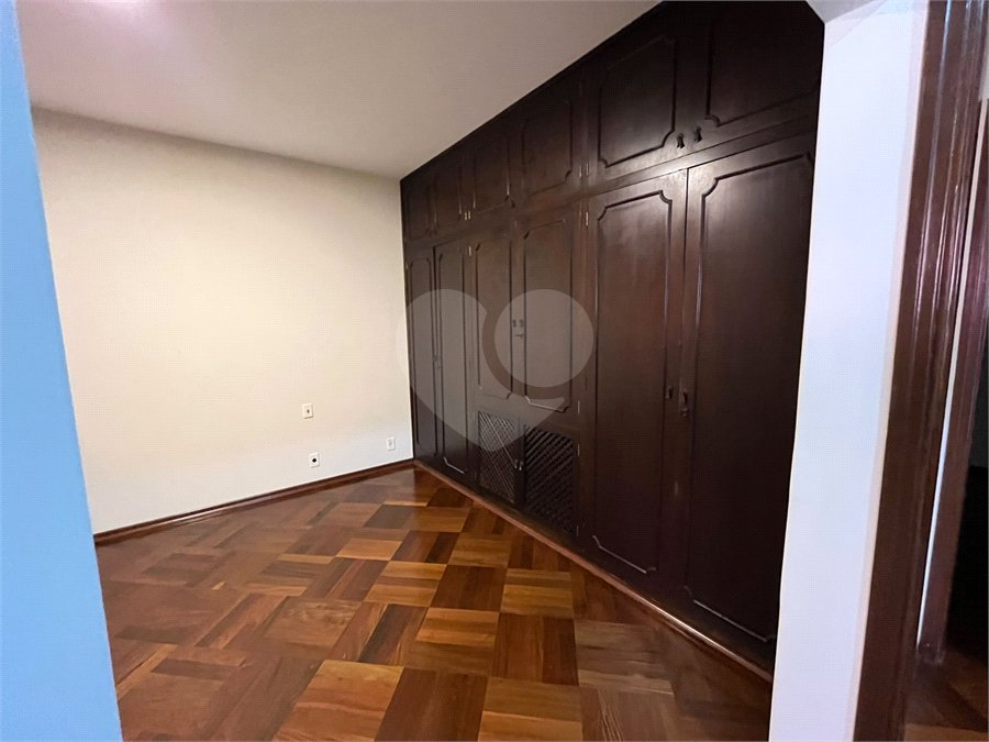 Casa à venda com 3 quartos, sendo 1 suíte, em Jardim Itália, Itapetininga, SP