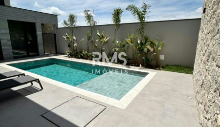 Casa à venda com 3 suítes no condomínio Villas do Golf, Itu - SP