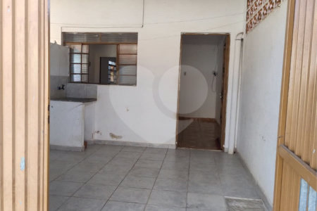 Casa à venda com 6 quartos em Jardim Maricota, Itapetininga, SP
