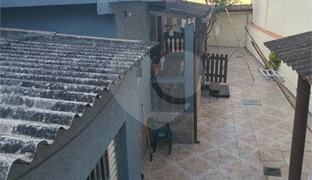 Casa à venda com 3 quartos em Vila Inácio, São Paulo, SP