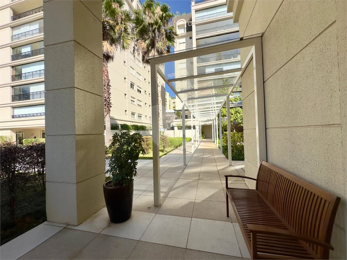 Apartamento à venda com 5 suítes em Santana, São Paulo, SP