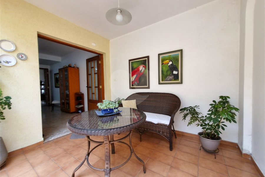 VENDA - Sobrado Jardim França: 135m² | 3 dormitórios (1 suíte) | 2 vagas | Churrasqueira