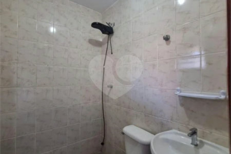 Casa à venda com 3 quartos, sendo 1 suíte, em Jardim Arpoador, São Paulo, SP