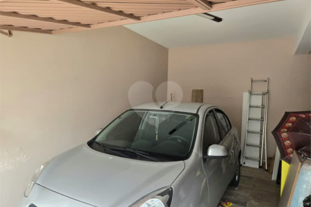 Sobrado à venda com 3 suítes em Chora Menino, São Paulo, SP
