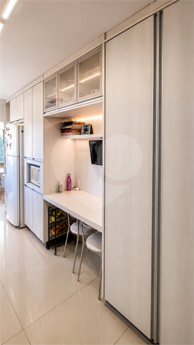 Apartamento à venda com 3 suítes em Jardim Cuiabá, Cuiabá, MT