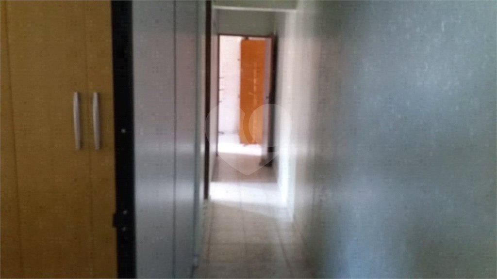 Sobrado à venda com 4 quartos em Jardim Guairaca, São Paulo, SP