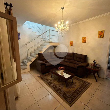 Casa à venda com 4 quartos, sendo 2 suítes,  em Vila Barth, Itapetininga, SP