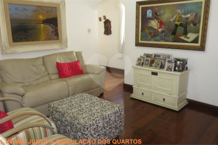 Apartamento à venda com 4 quartos, sendo 2 suítes, em Tijuca, Rio de Janeiro, RJ