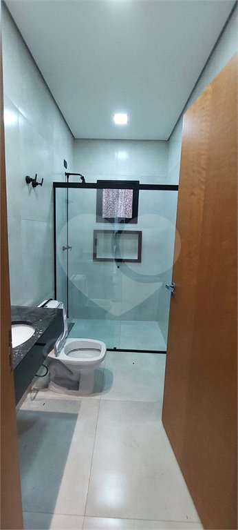 Casa à venda ou para alugar com 5 quartos, sendo 3 suítes, no condomínio Figueira Garden, Atibaia - SP