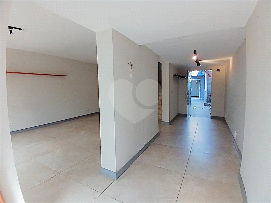 Sobrado à venda com 3 quartos, sendo 1 suíte, em Brooklin, São Paulo, SP