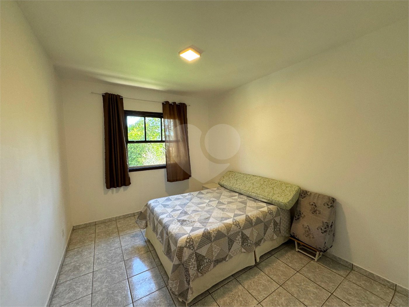 Chácara à venda com 3 quartos, sendo 1 suíte, em Pavão (canguera), São Roque, SP