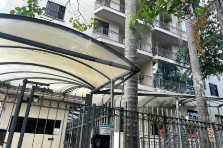 Apartamento à venda com 3 quartos, sendo 1 suíte,  em Vila Andrade, São Paulo, SP