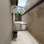 Casa à venda com 3 suítes no condomínio Residencial Delle Stelle, Louveira - SP