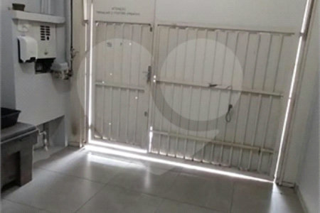 Sobrado à venda com 3 quartos, sendo 1 suíte,  em Jardim Regis, São Paulo, SP