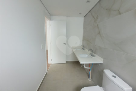 Apartamento à venda com 3 suítes em Parque Campolim, Sorocaba, SP