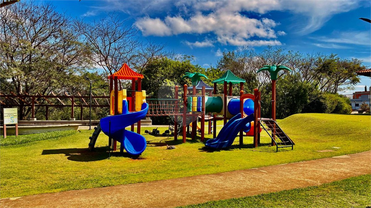 Terreno à venda no condomínio Colinas do Sol, Sorocaba - SP