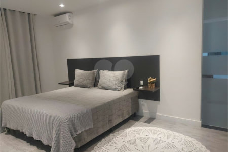 Casa à venda com 4 quartos, sendo 3 suítes, em Albatroz, Armação dos Búzios, RJ