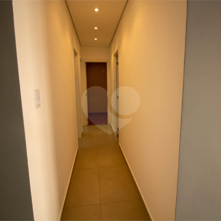 Apartamento à venda com 3 quartos, sendo 1 suíte, em Bairro do Cambará, São Roque, SP
