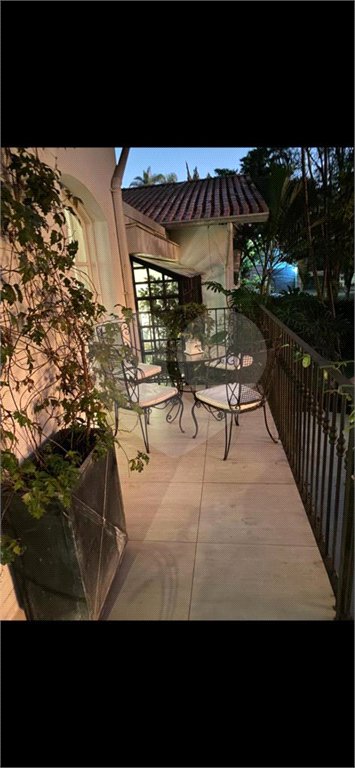 Casa Térrea à venda ou para alugar com 4 quartos, sendo 2 suítes,  em Jardim Guedala, São Paulo, SP