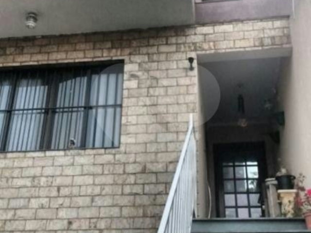 Sobrado à venda com 3 quartos, sendo 1 suíte,  em Vila Guilherme, São Paulo, SP