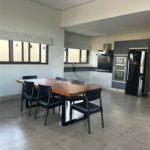 Casa à venda com 4 suítes no condomínio Residencial Campo de Toscana, Vinhedo - SP