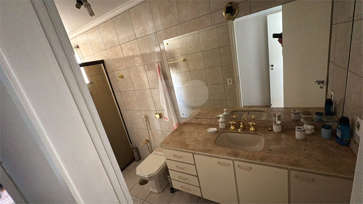 Apartamento à venda com 2 quartos, sendo 1 suíte,  no Centro, Ribeirão Preto, SP