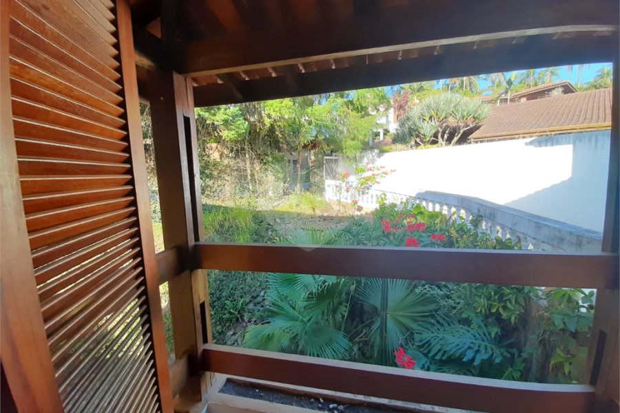 Casa à venda com 5 quartos, sendo 1 suíte, no condomínio Alpes de Mairiporã, Mairiporã - SP
