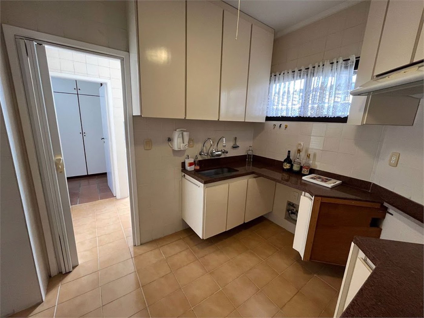 Apartamento com 4 dormitórios à venda, 259 m² por R$ 900.000,00 - Jardim Três Marias - Guarujá/SP