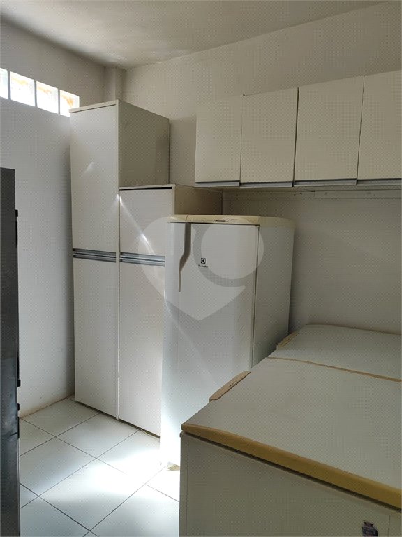 Chácara à venda com 10 quartos, sendo 2 suítes, em Mombaça, São Roque, SP