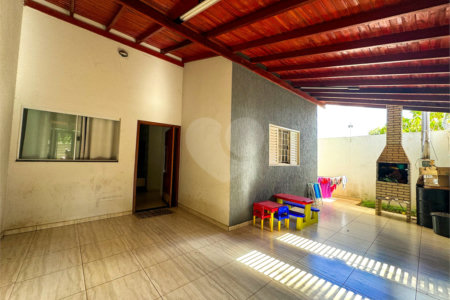 Casa à venda com 2 quartos, sendo 1 suíte,  em Vila Terezinha, Três Lagoas, MS