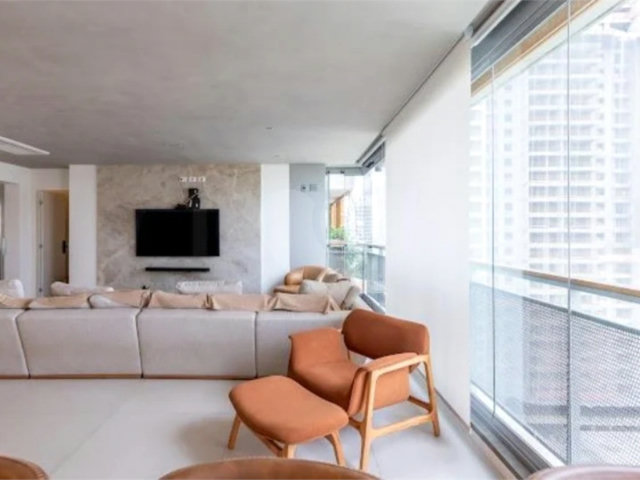Apartamento à venda com 4 quartos, sendo 3 suítes,  em Brooklin, São Paulo, SP