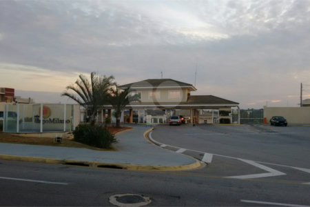 Casa à venda com 4 quartos, sendo 1 suíte, no condomínio Villagio Milano, Sorocaba - SP