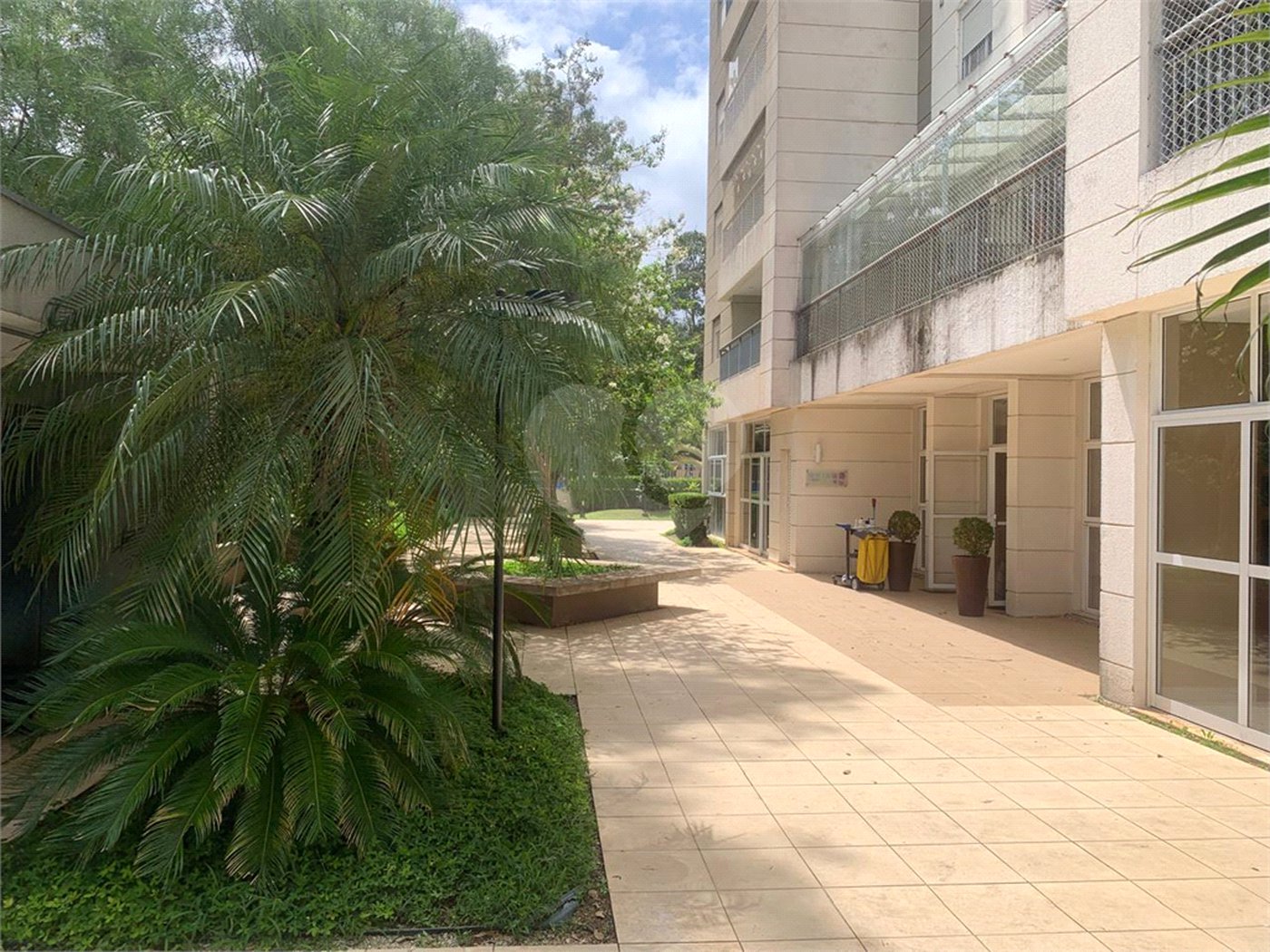 Apartamento à venda com 2 quartos em Parque Reboucas, São Paulo, SP