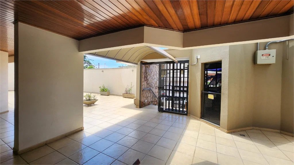 Apartamento à venda com 2 quartos no Centro, Araraquara, SP