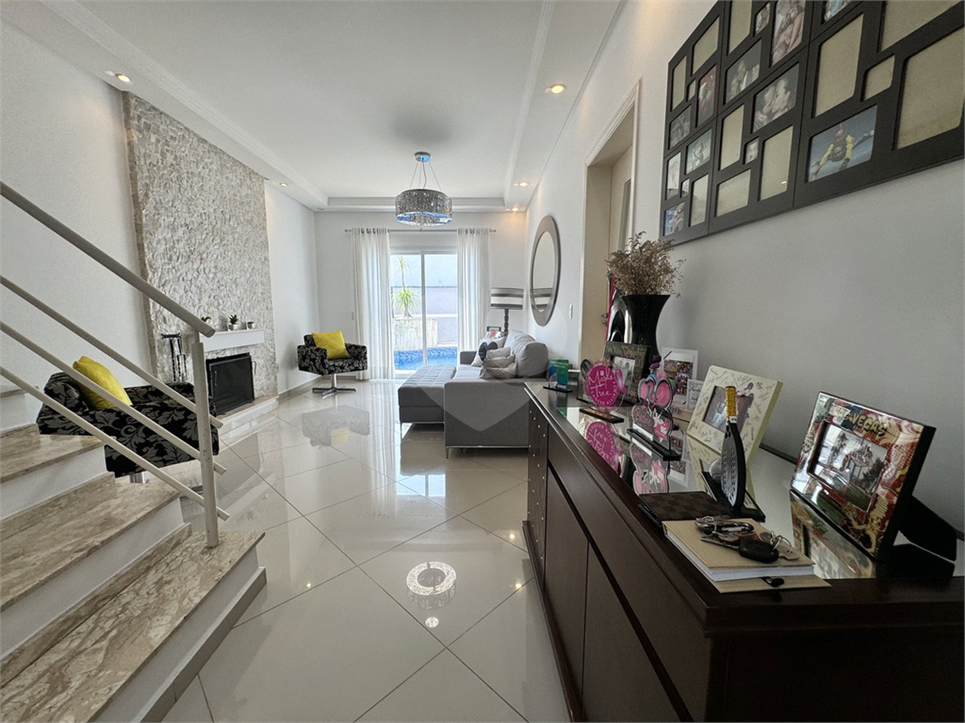 Casa à venda com 3 suítes no condomínio Ibiti Royal, Sorocaba - SP