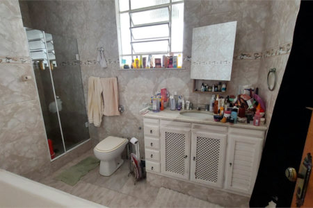 Casa à venda com 6 quartos, sendo 3 suítes, em Grajaú, Rio de Janeiro, RJ