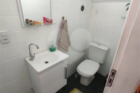 Casa à venda com 3 quartos, sendo 1 suíte,  em Jardim Santa Cecília, Guarulhos, SP